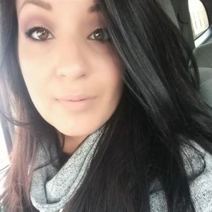 Meet your Posher, Alexandra